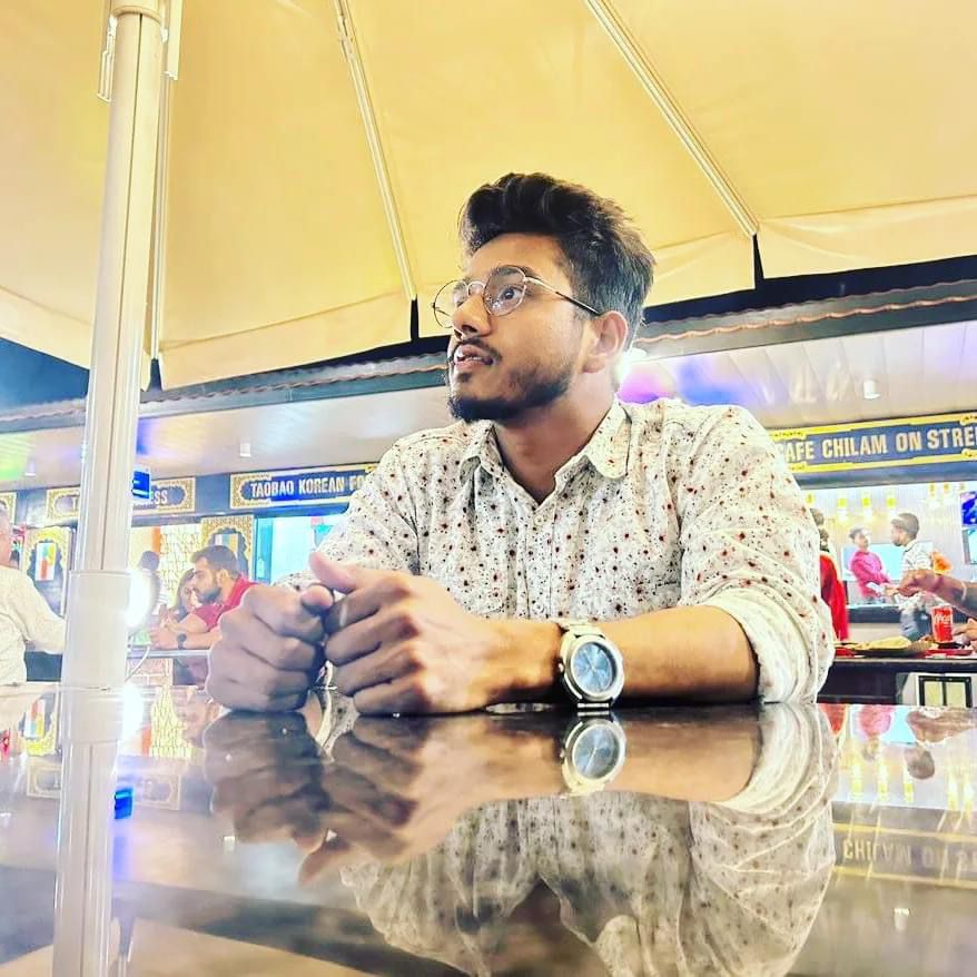 Shadab Ahmed, Meta Ads Expert at Digital Bandhan specializing in paid advertising strategies.